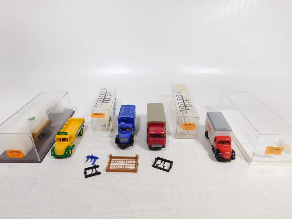 4X Brekina H0 1:87 Magirus 4202 4222 Bluna 8300 46431 THW Mint+Box #DP220-0,5 - Immagine 4 di 4