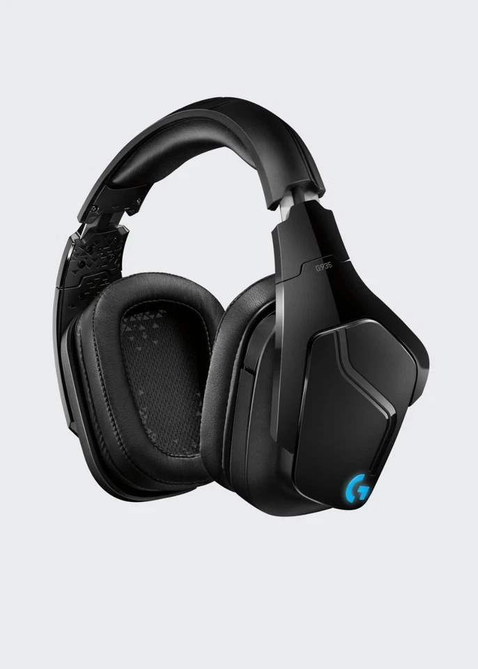 Logitech G935 - Wireless Gaming Headpho - Perfect Working Order - RRP £169.99 - Image 2 of 4