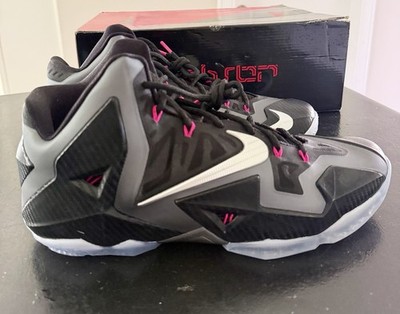 Nike LeBron XI  display picture 1