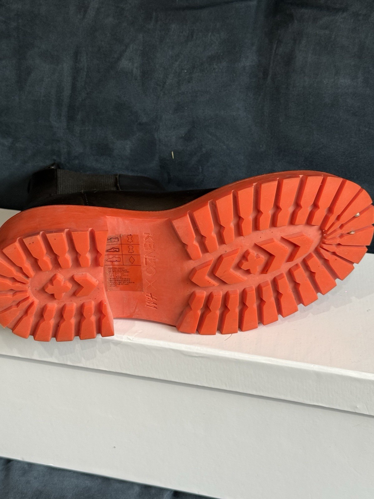 KENZO x H&M Black Orange Leather Chelsea Ankle Boots US 8 EU 39 thumbnail 12