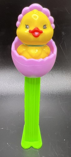 Easter Chick in Egg Pez Dispenser With Feet Footed 2003 Slovenia