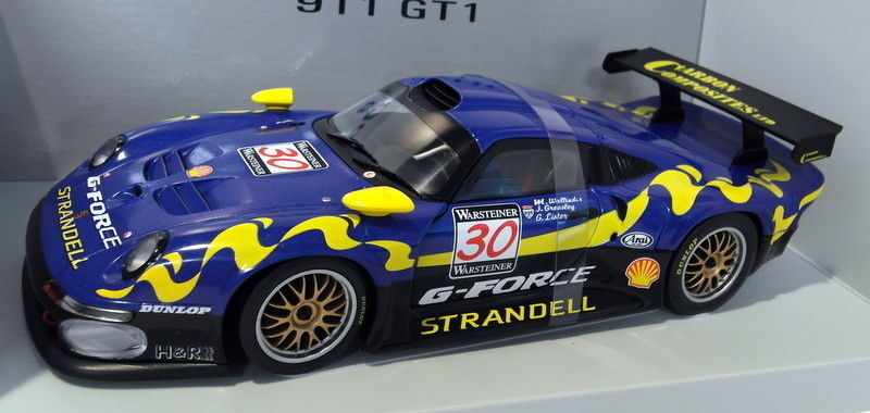 UT 1/18 Scale diecast - 39723 Porsche 911 GT1 1997 Wallinder