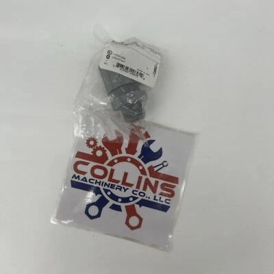 HUBBELL Cord Connector UFC0001CR Hub Size 1/2” Diameter Range .200-.550” - Image 1 of 4