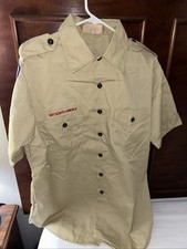 Boy Scout BSA UNIFORM SHIRT Men  s Large Short Sleeve Tan D31