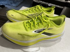 Brooks Hyperion Men s Yellow Mesh Lace-Up Low...