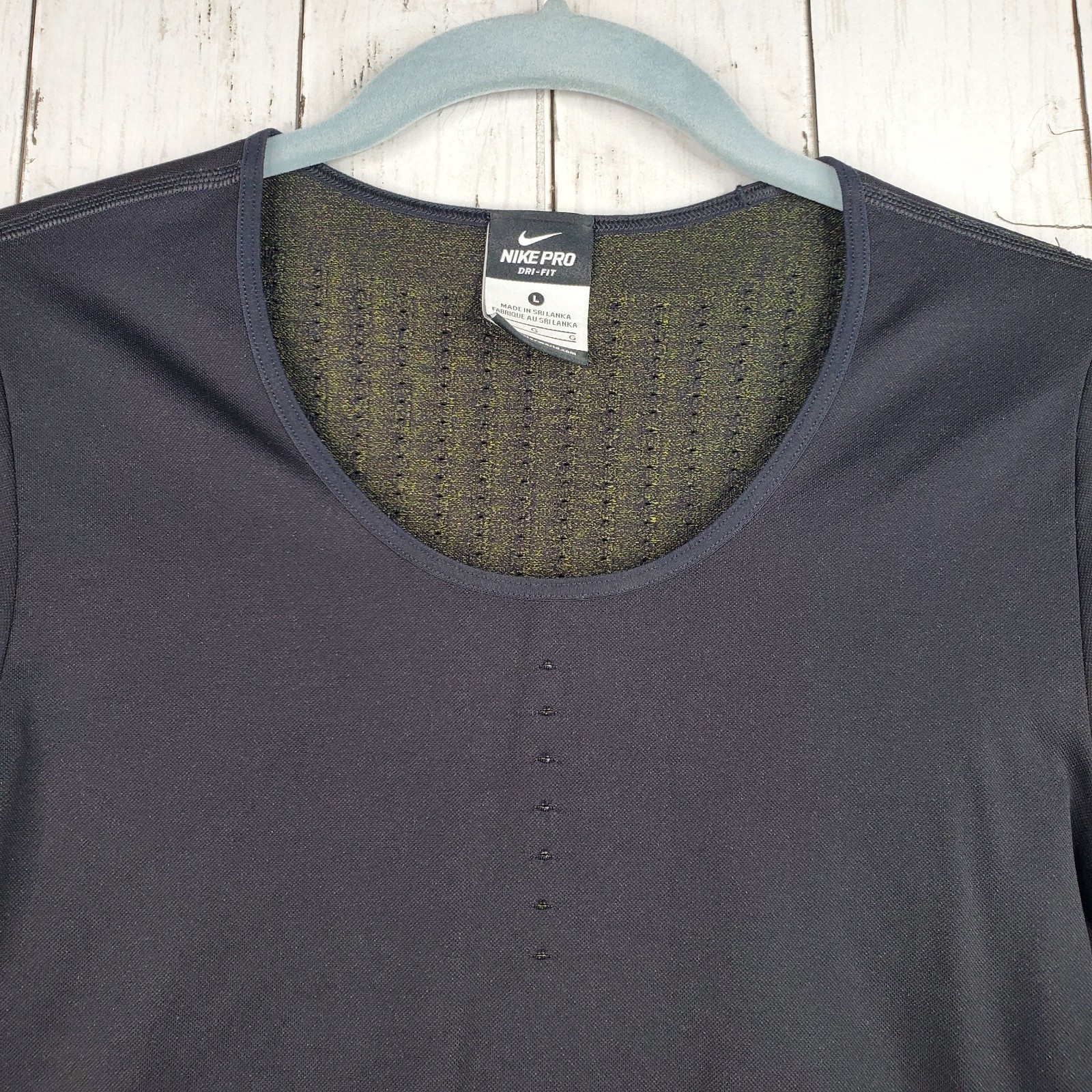 Nike Pro Hypercool Limitless Nylon Compression Sh… - image 3