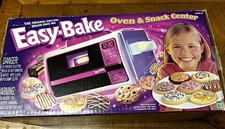 New in the box,Hasbro Easy-Bake Oven  Snack Center Purple Toy Baking Set Age 8 