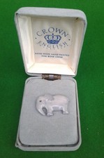 KRONE ENGLISCHE FEINES BONE CHINA ELEFANT BROSCHE - VERPACKT.