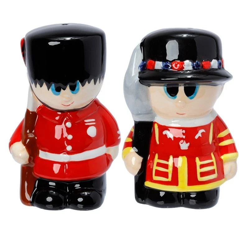 London Guardsman & Beefeater - Ceramic Salt & Pepper Shakers /Cruet - Brand New
