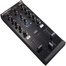 Native Instruments TRAKTOR Kontrol Z1 DJ Mixing Controller Black Very Good GP
