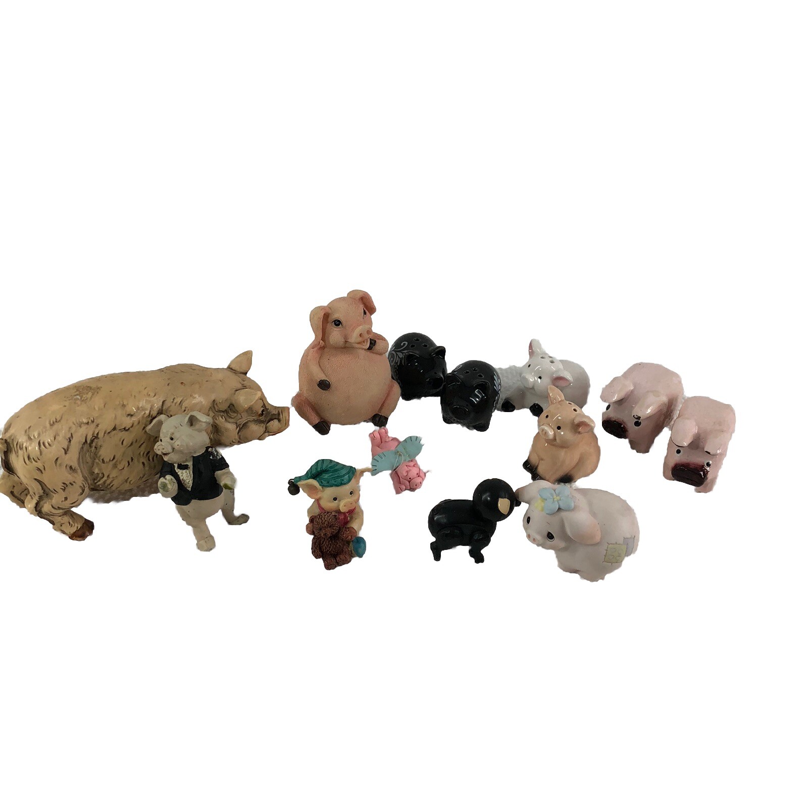 Lot of 13 pig collection salt and pepper ceramic wood plastic pig decor