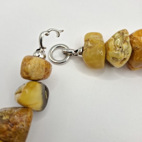 VINTAGE GENUINE BALTIC AMBER STONE POLISHED HUGE BEADS NECKLACE - Picture 7 of 11