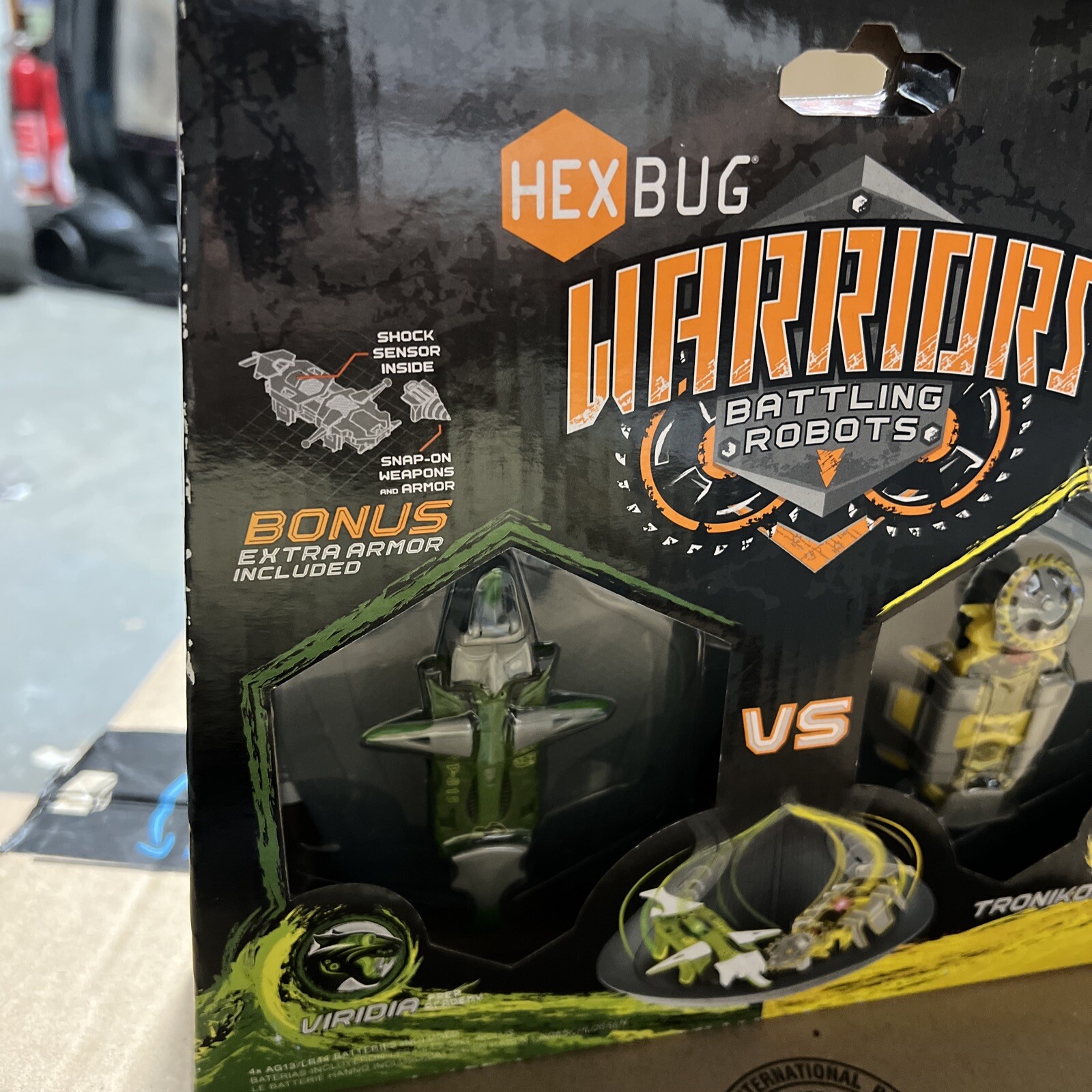 Rare Hard to Find NIB NOS Hexbug Warrirors Battling Robots Viridia vs Tronikon