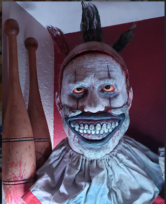 Ultra Realistic Life-sized Scary Foam Filled Twisty the Clown from AHS