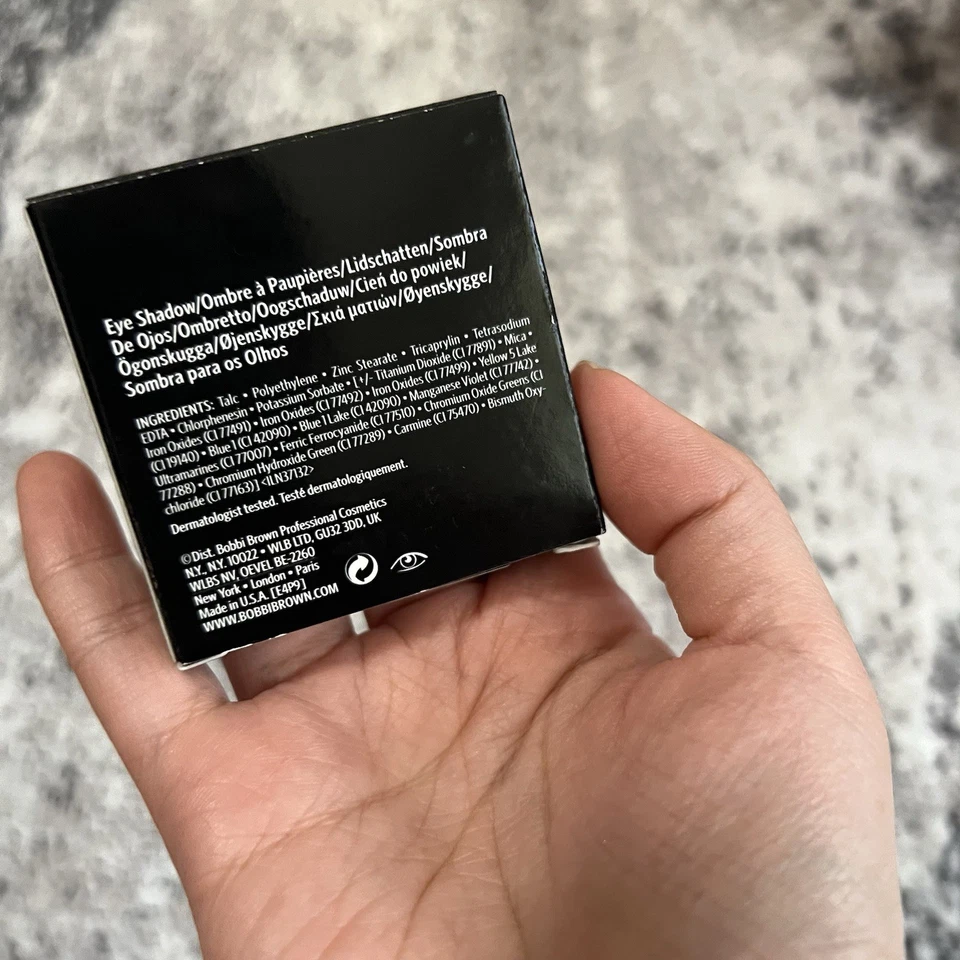 bobbi brown eye shadow taupe 4 Discontinued Nov Sale - Image 4 of 4