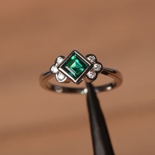 Green Emerald Dainty Ring Lab Created Gemstone 925 Sterling Silver Women Ring