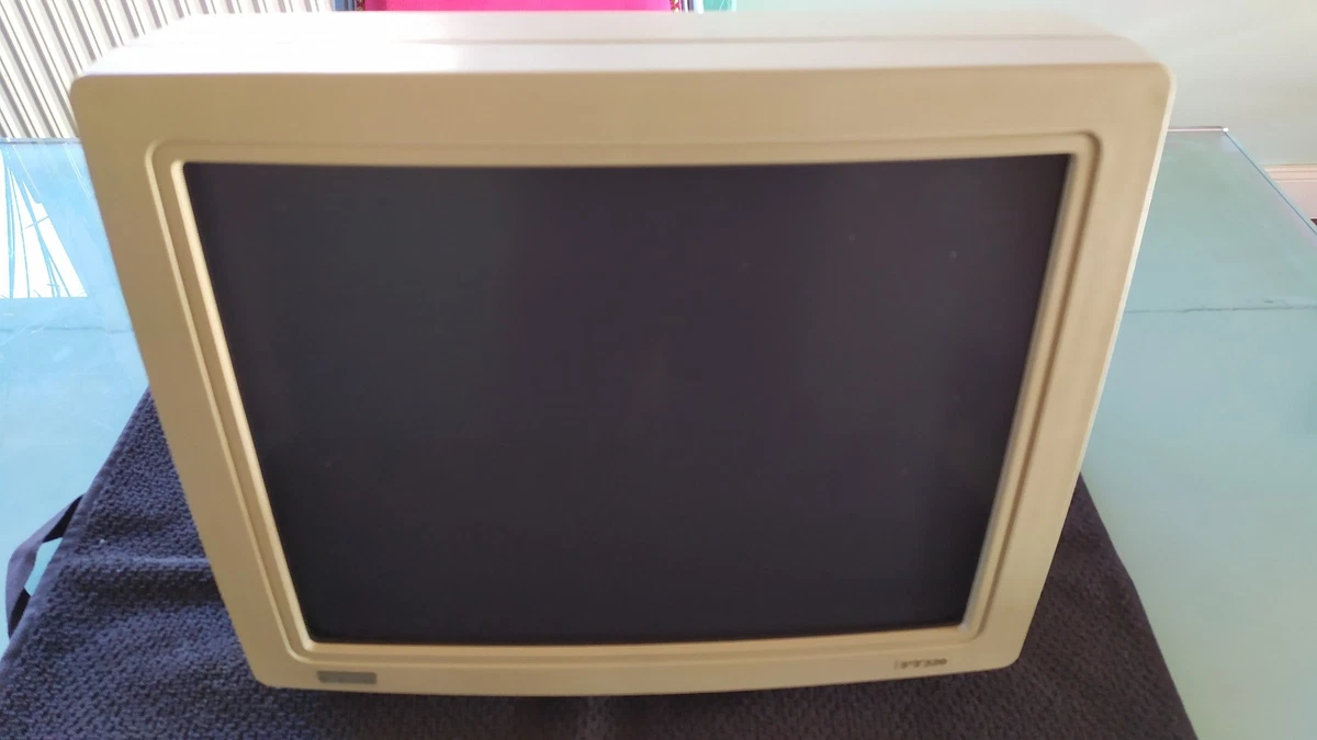 796804_4 796804_4