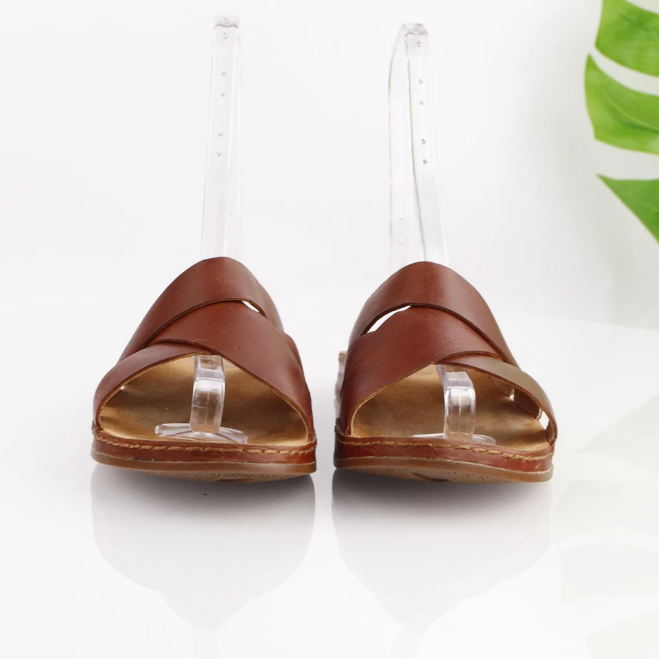 Sandália Chaco Feminina Wayfarer Tamanho 9 Couro Marrom Slide Alça Transversal Flip Confortável - Imagem 3 de 4