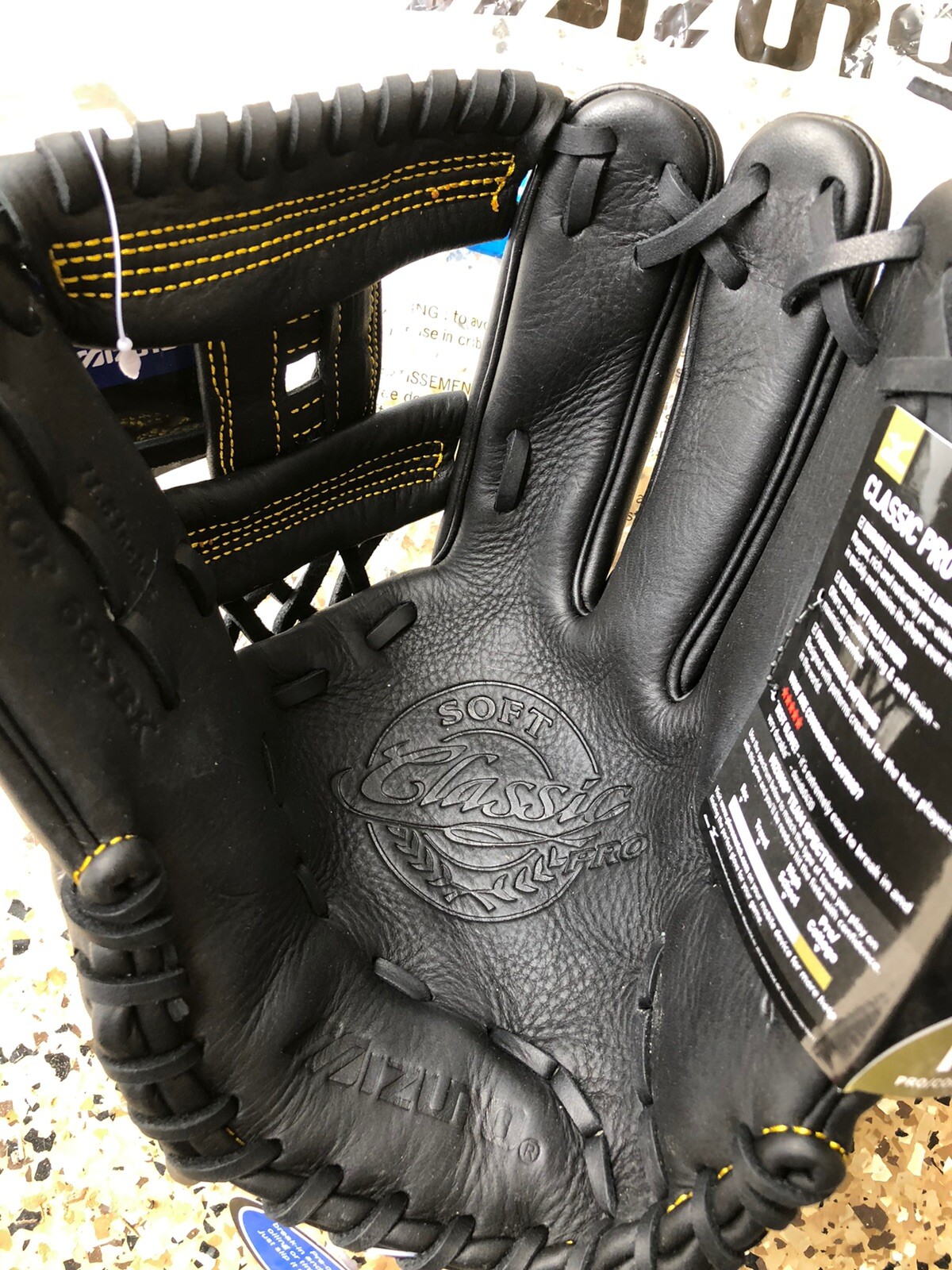 mizuno pro soft series