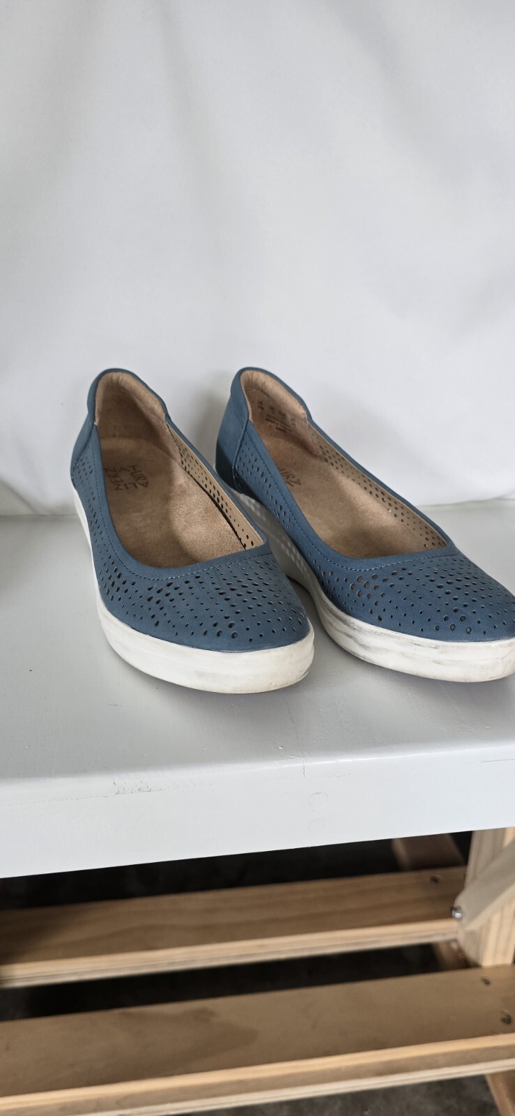 668 Naturalizer Sam Wedge Slip On Pumps Womens Sz 7M Storm Blue