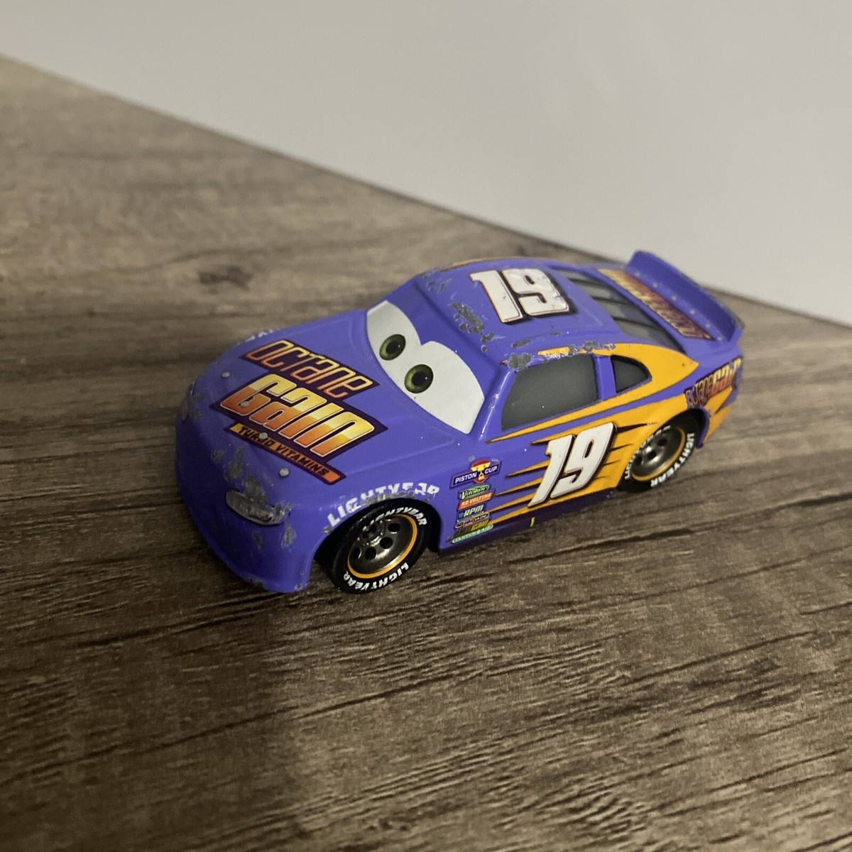 Disney Pixar Cars 3 Bobby Swift #19 Octane Gain 2 | eBay