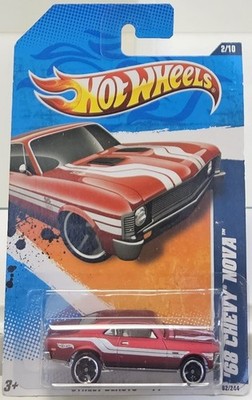 Hot Wheels 2011/082 - Walmart Exclusive - Street Beasts - '68 Chevy Nova /K18
