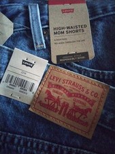 Levi's Mom Jean Shorts Plus Sz 22W 44/4 Blue Denim High Waisted Relaxed Fit Nwt