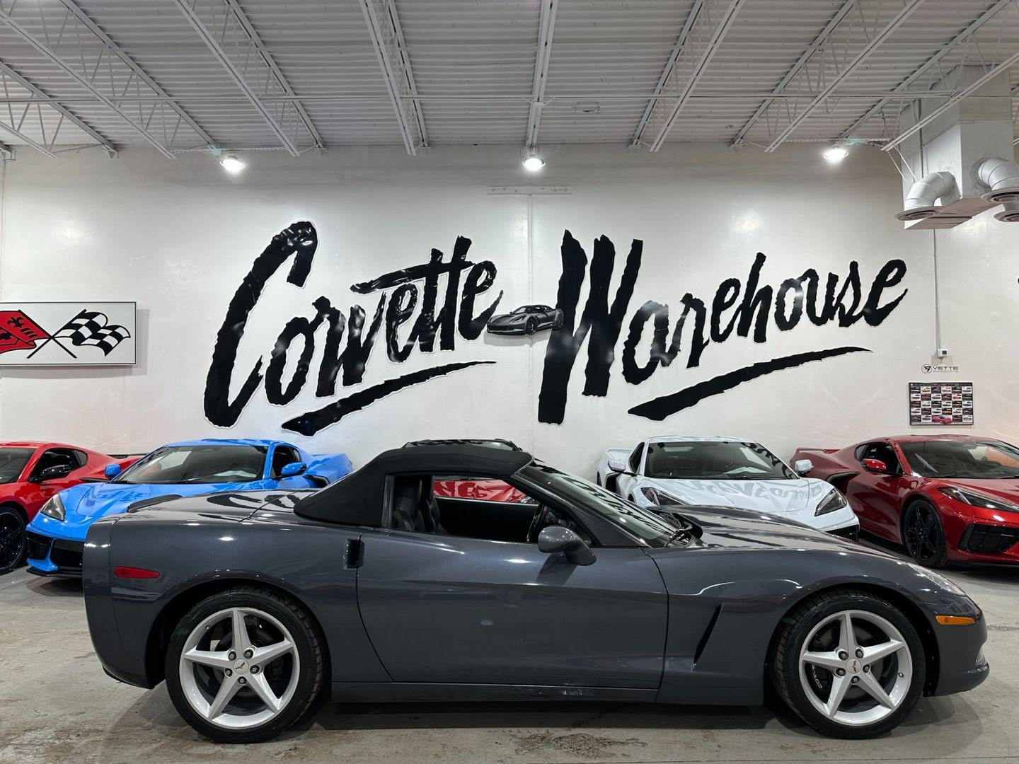 2013 [57U] Cyber Gray Metallic Chevrolet Corvette   | C6 Corvette Photo 10
