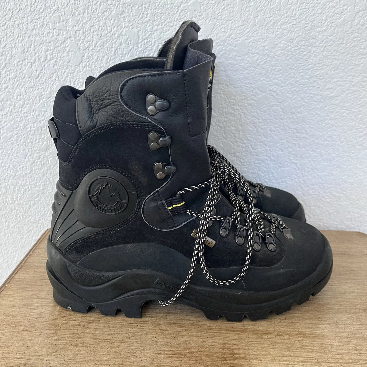La Sportiva Evo Mountain Mountaineering Hiking Boots Gore-Tex US M 9 W 10 EU 42 La Sportiva Trango Alpine GTX - Mountaineering boots Men main image 2