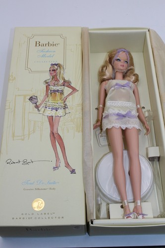 Barbie Silkstone Suite Retreat Gold Label Fashion Model Collection 2004 - Collection