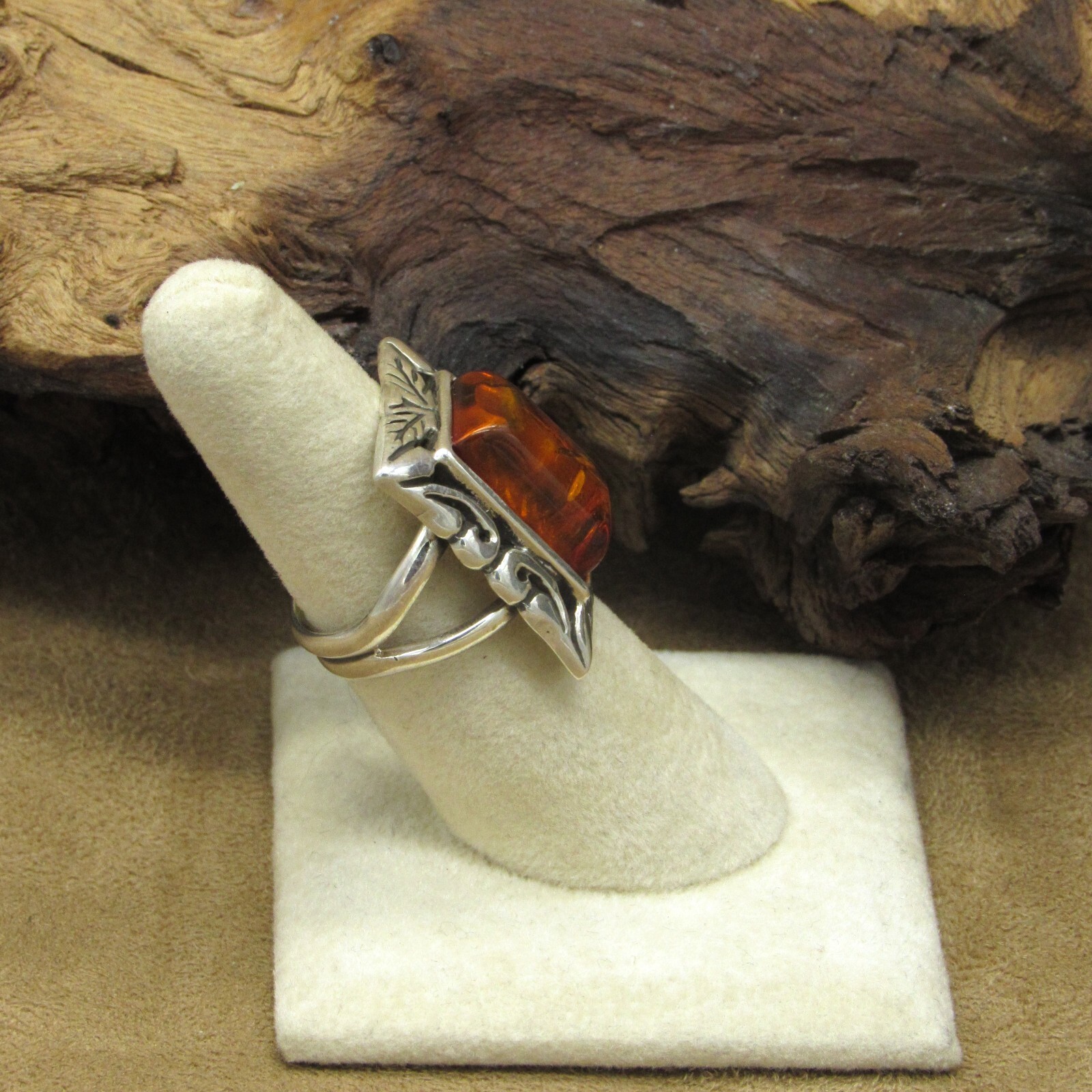 Sterling Silver Rectangular Amber Ring with Inclu… - image 3