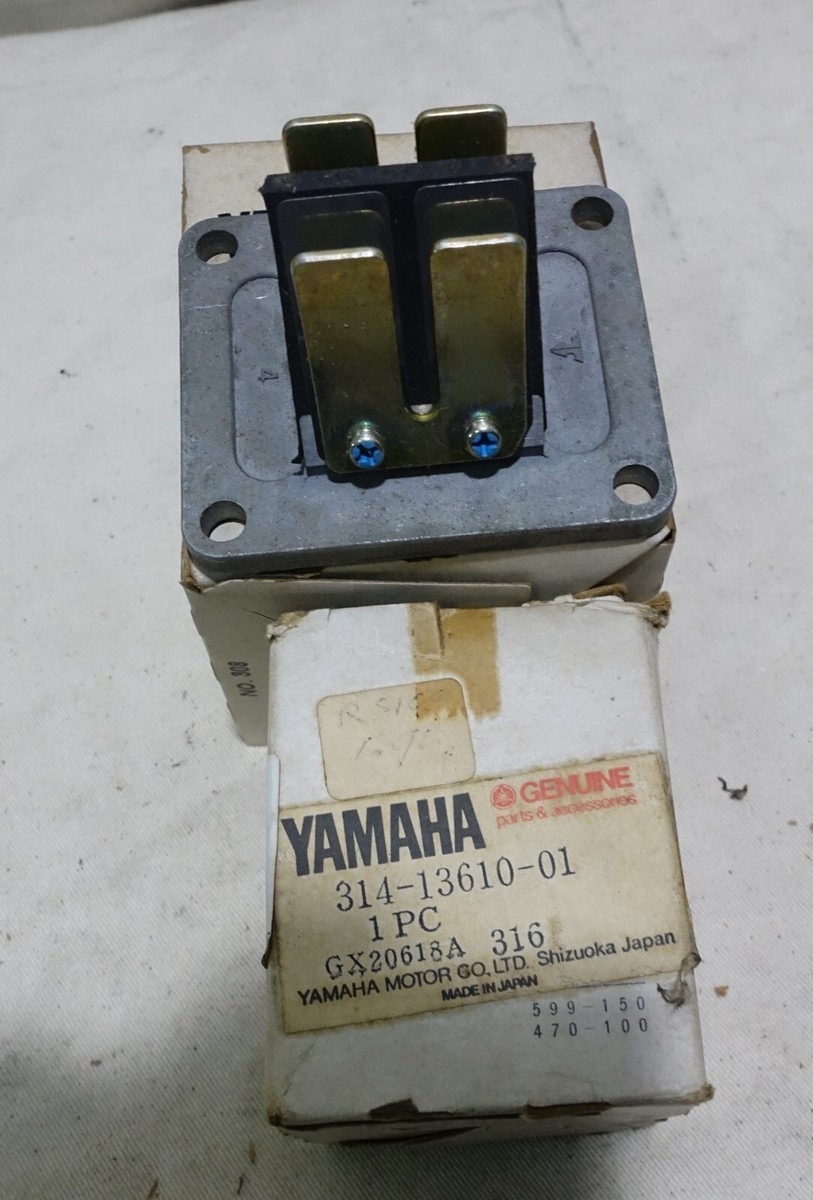 YAMAHA RS100 DT100 YZ100 AT2 AT3 ATMX CT2 CT3 REED VALVE ASSY NOS