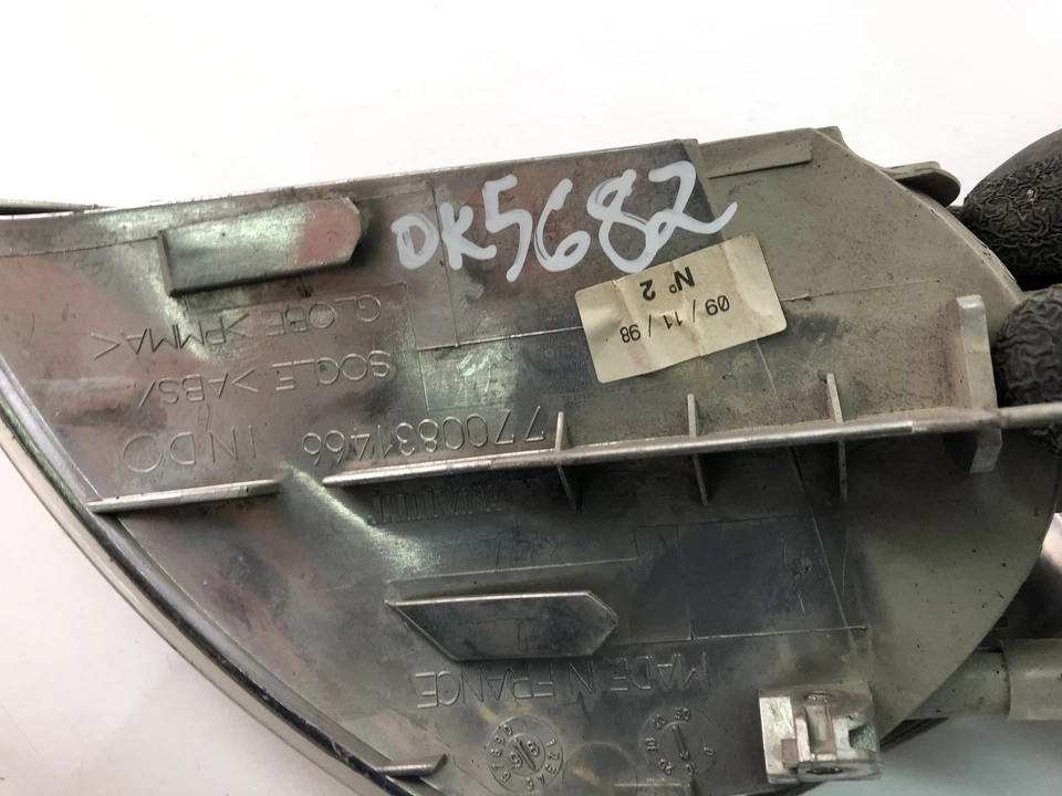 RENAULT MEGANE I BA0/1 7700831466 Segnale di direzione parafango anteriore 1999 17917518 - Immagine 3 di 4