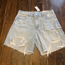 American Eagle 90s Boyfriend Bermuda Shorts, Women  s Size 8, Ripped, Light Wash