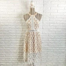 Fashion Line White and Nude Lace Dress Size Medium