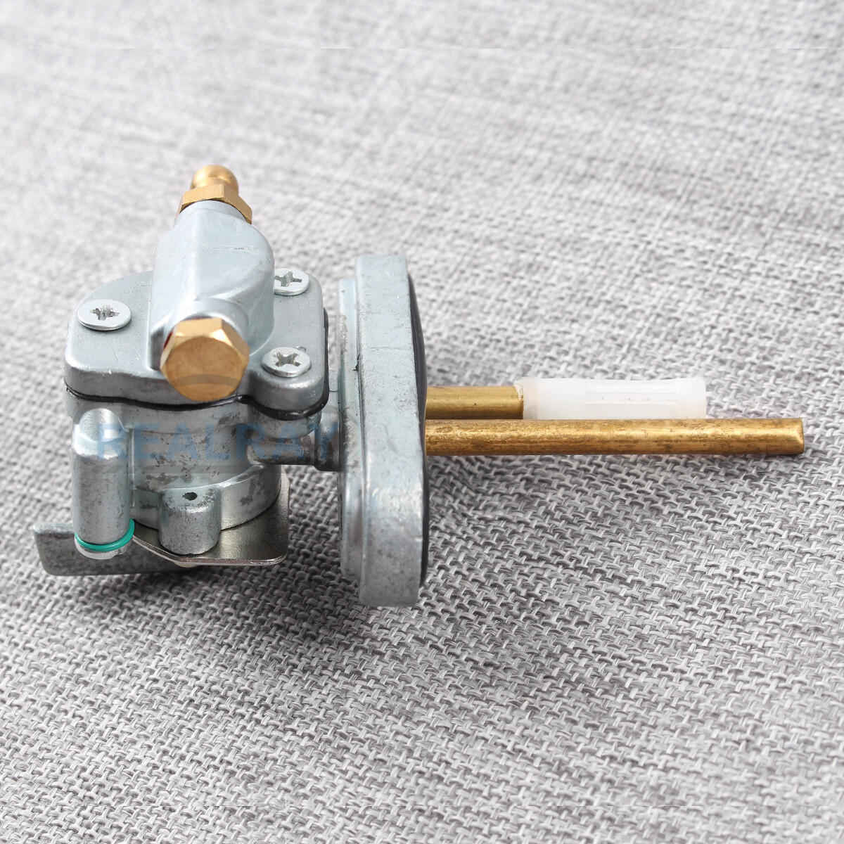 Set of 2 New NonVacuum Petcocks for Yamaha XS750 XS850 XS1100 Left and