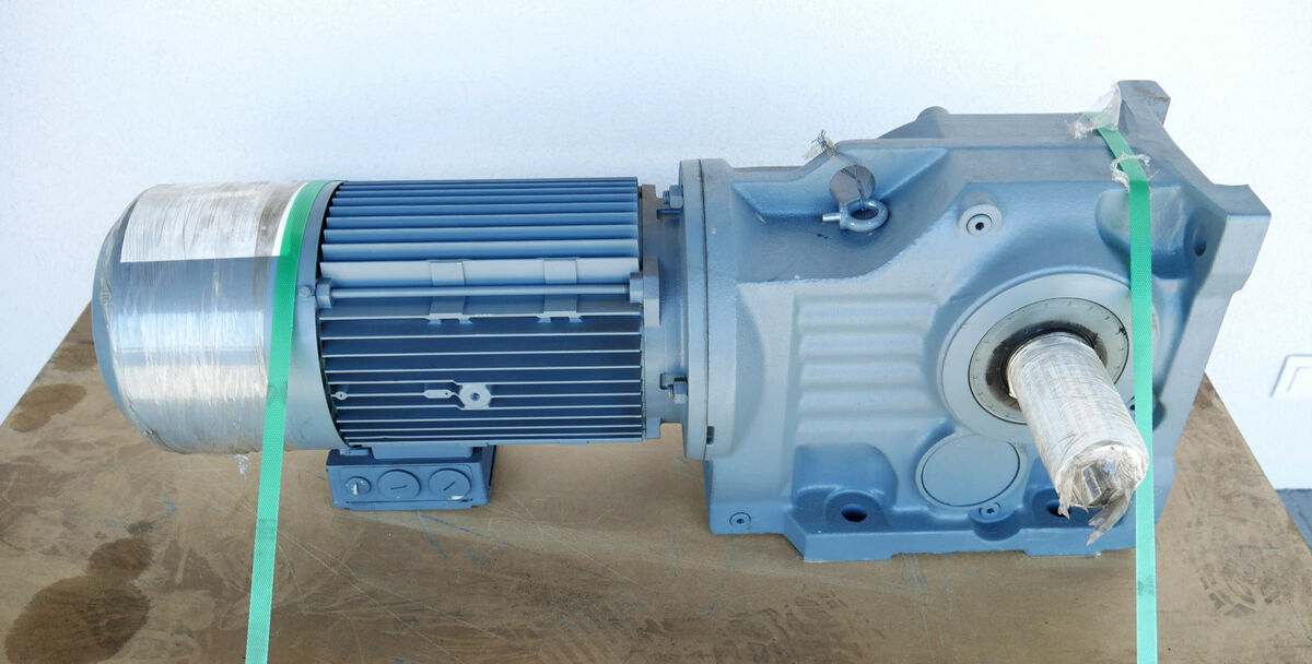 SEW EURODRIVE K87 DV132S4/BMG/HR/TH i=36,52 5,5kW 1340Nm SEW EURODRIVE K87 DV132S4/BMG/HR/TH i=36,52 5,5kW 1340Nm