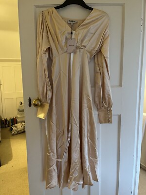 Tahlira Daphne Peach Cream Satin Maxi Gown with long sleeves