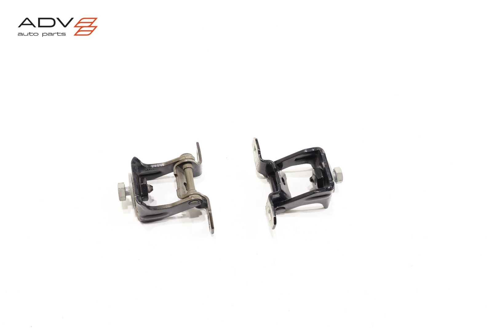 Maserati Levante 2017-2020 Right Door hinges Set P/N 14929