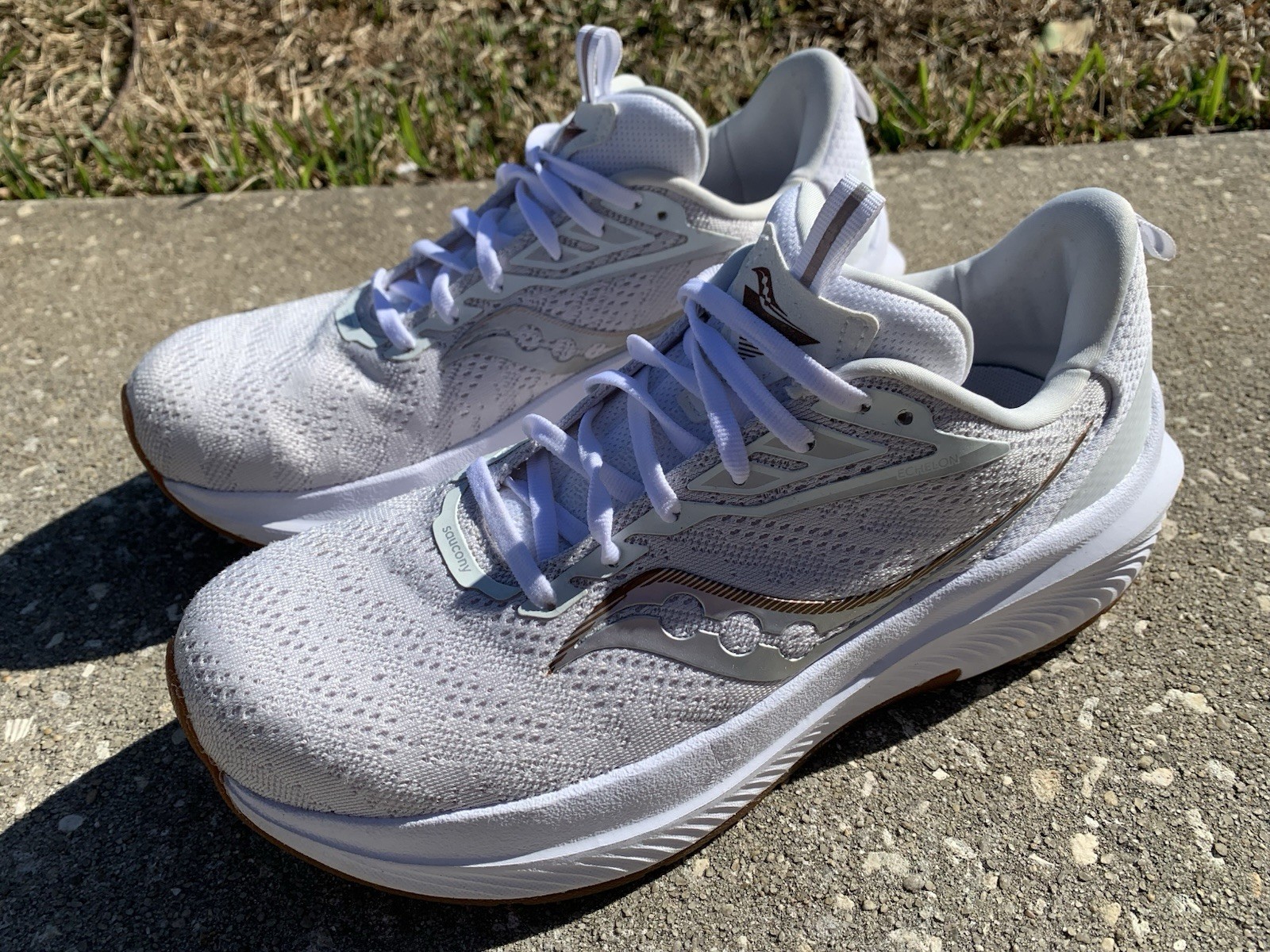 Size 10 - Saucony® Women's Echelon 9 Running Shoes White/Gum Sneakers Comfort thumbnail 5