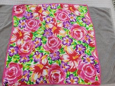 Vintage Runway Feminine Elegant Scarf Multicolor Floral Print 30x30