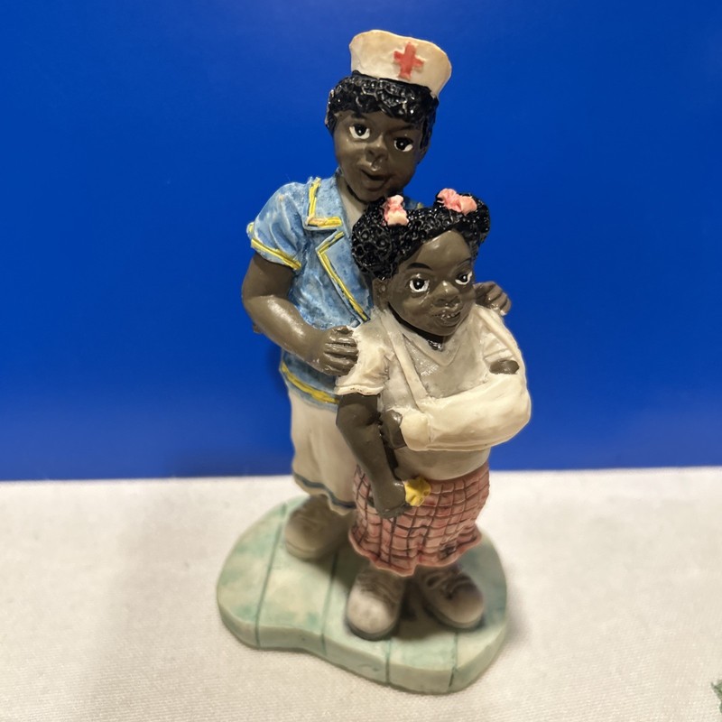 Vtg 1994 Youngs Treasures Of The Heart African American Woman Nurse with child 