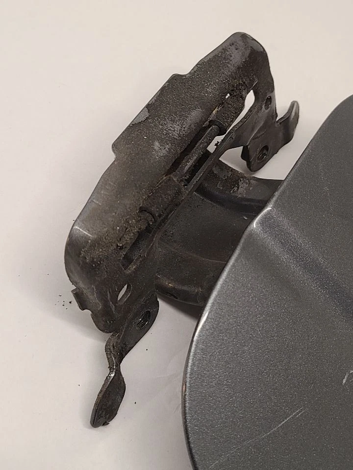 2008-2012 HONDA ACCORD Fuel Filler Door Gray 63910TE0A00ZZ   Foto 4 de 4