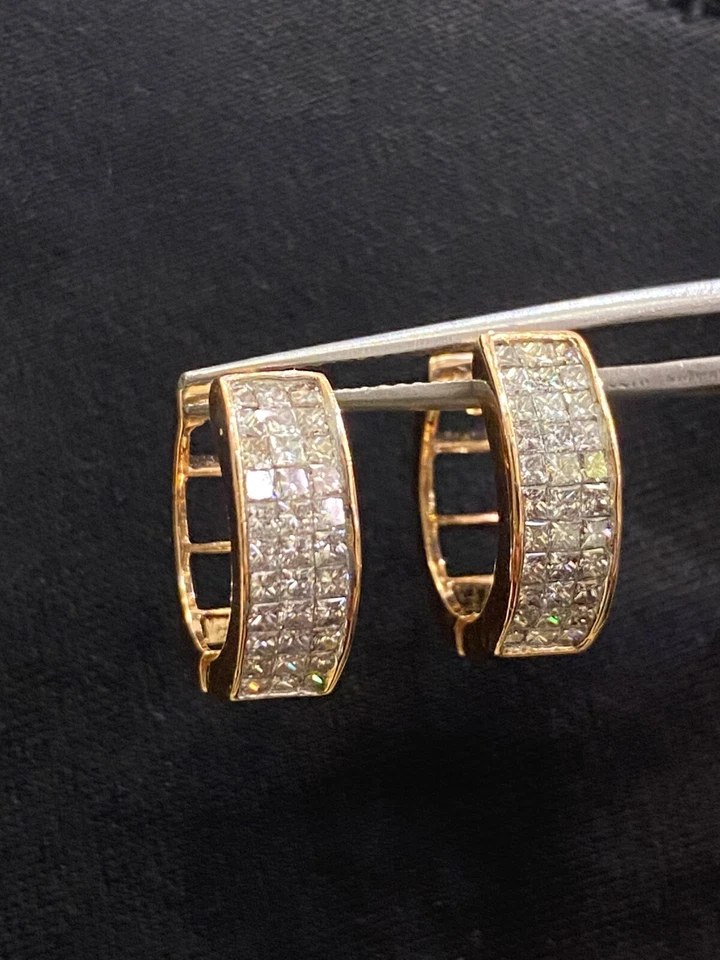 Pave 1,32 Cts Prinzess Form Diamanten Dreireihig Creolen Ohrringe In 14K Gold - Bild 2 von 4
