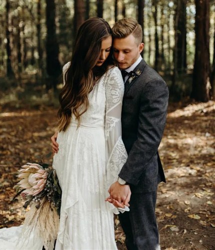 Boho Lace Wedding Dresses Gown V Neck A Line Beach Bridal Gowns Plus Size - Picture 3 of 8