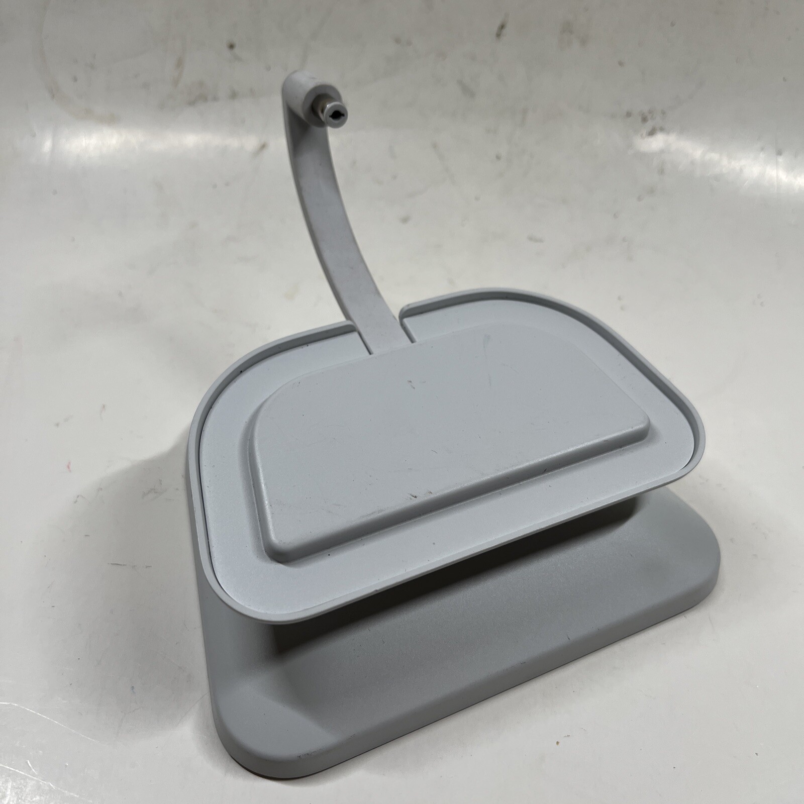 Amazon Echo Show 8 (3rd Gen) Adjustable Stand with USB-C Charging Port, White