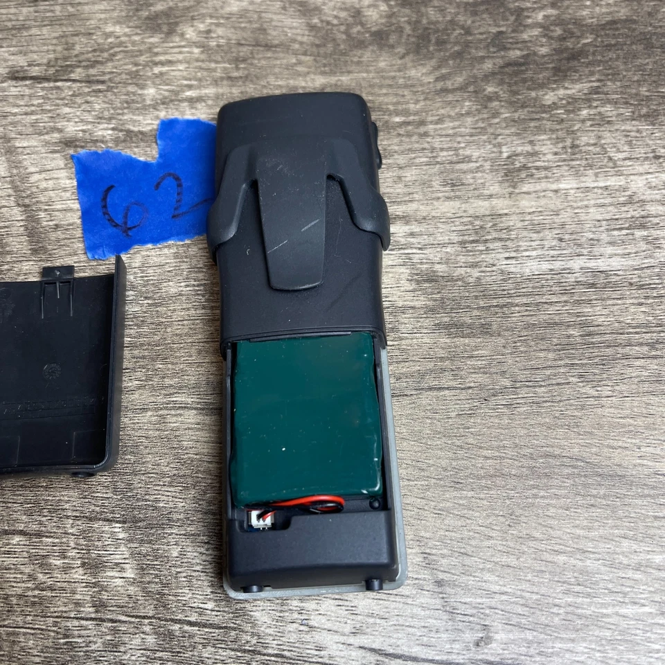 Unidad de auricular inalámbrica con pantalla digital portátil plateada Aastra 480i CT Foto 4 de 4