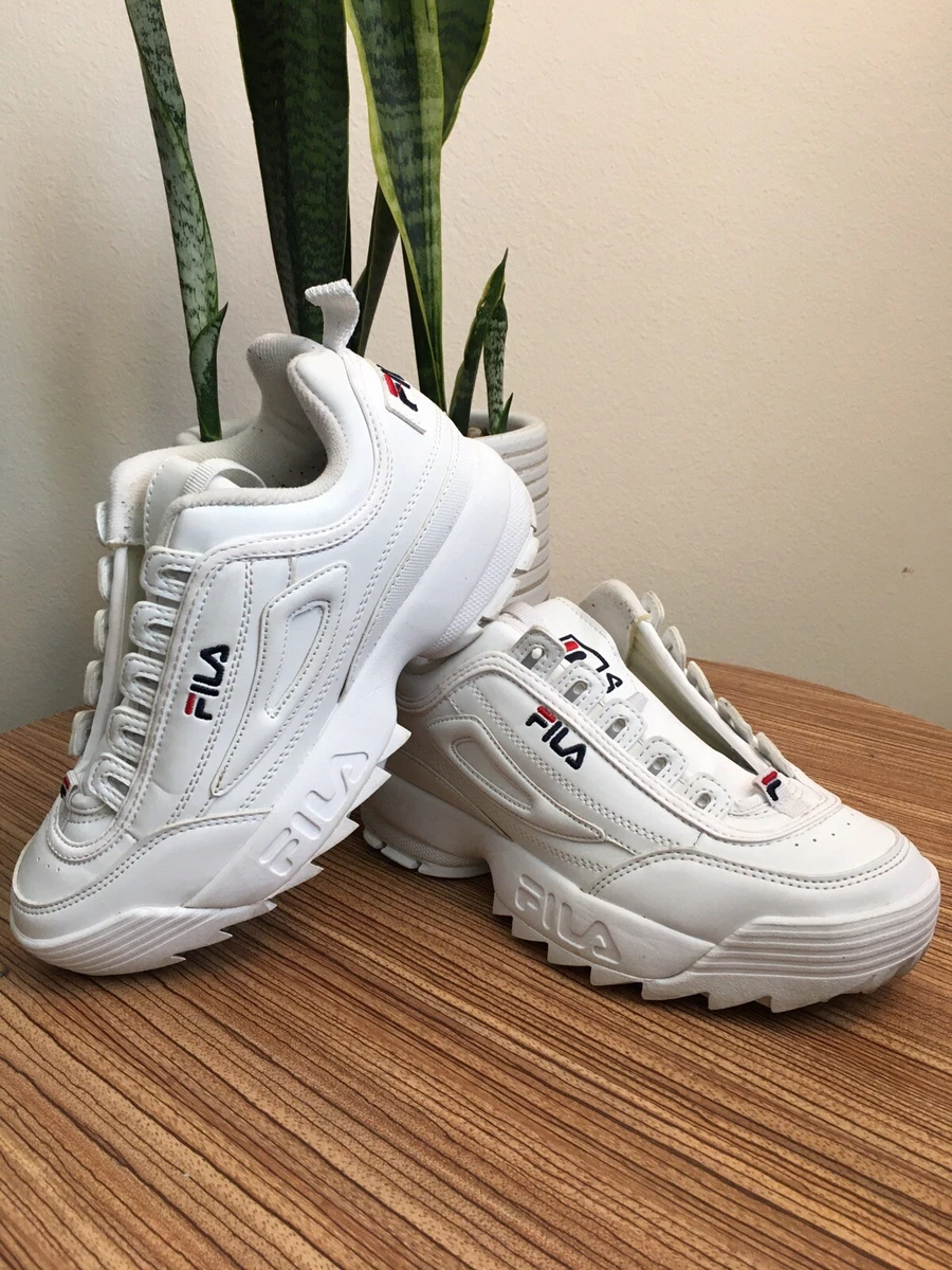 FILA DISRUPTOR 2 PREMIUM WHITE/NAVY BLUE/RED CROSS-TRAINER Size 5.5