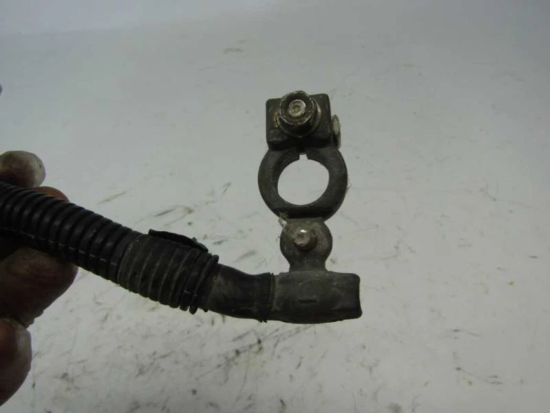 2008-2015 Land Rover LR2 battery ground negative wire cable terminal 7G9214301AE - Image 2 of 4