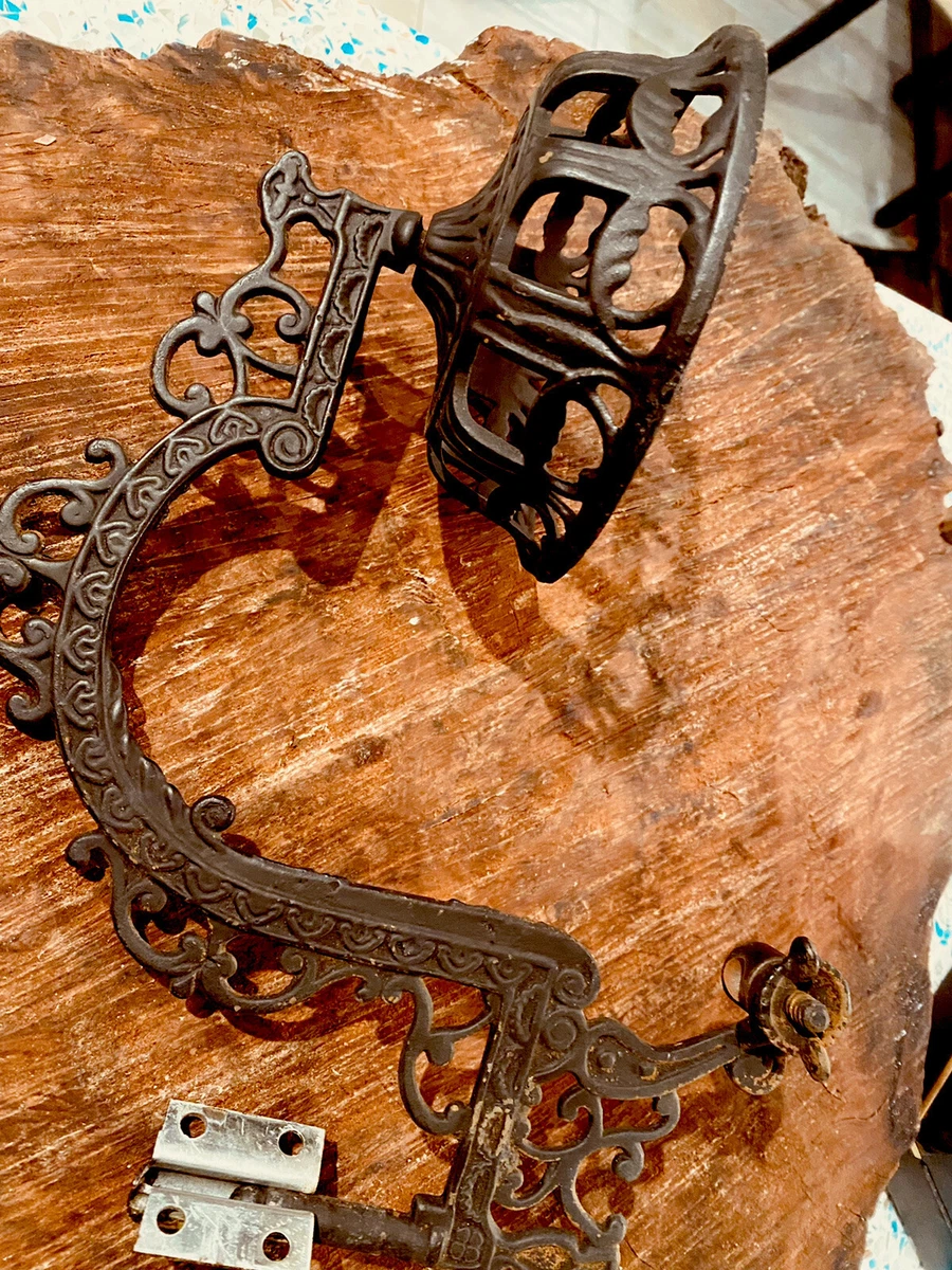 Oil lamp holder wall bracket deals